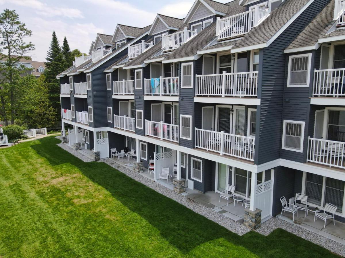 103 North Shore Inn Traverse City Exterior foto