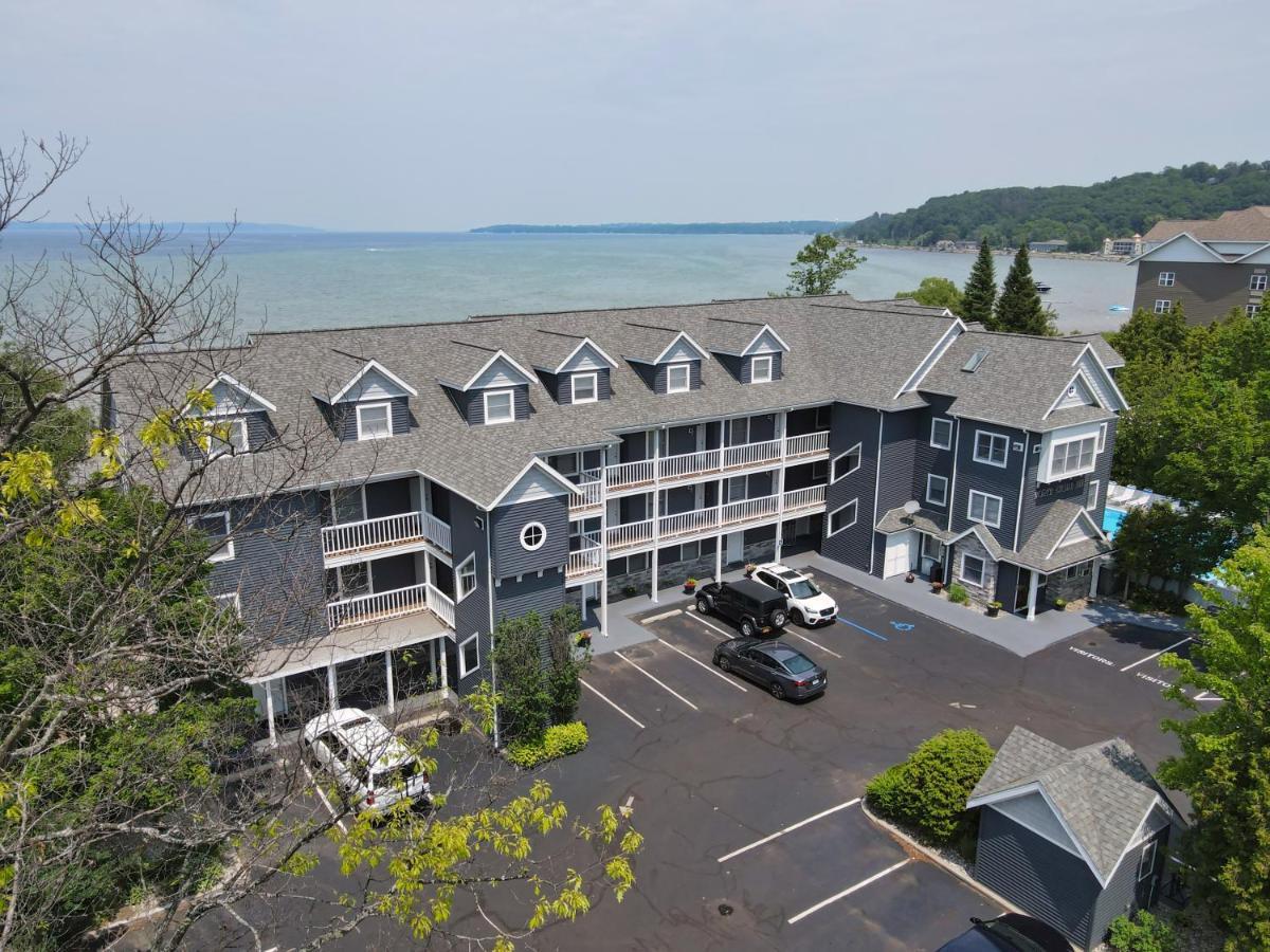 103 North Shore Inn Traverse City Exterior foto